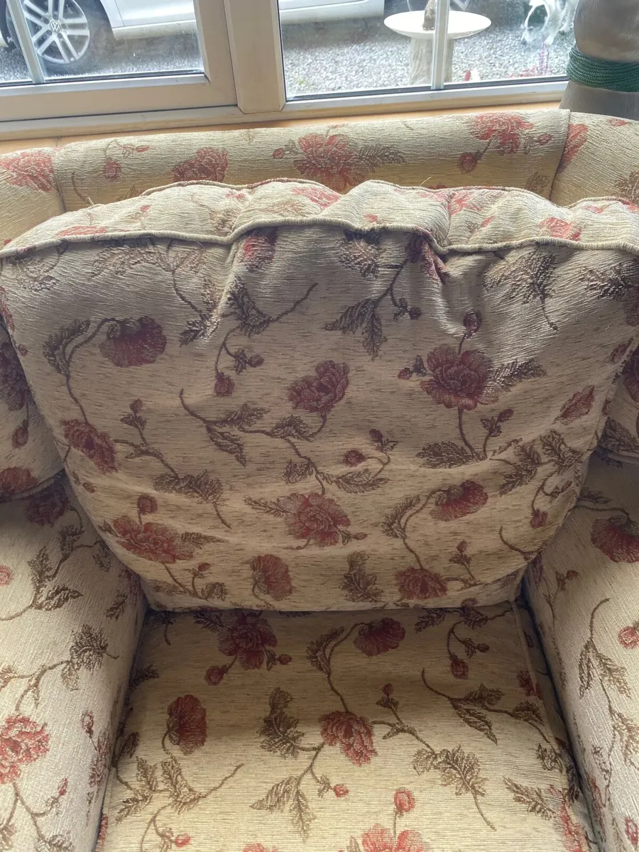 Laura Ashley armchair - Image 3