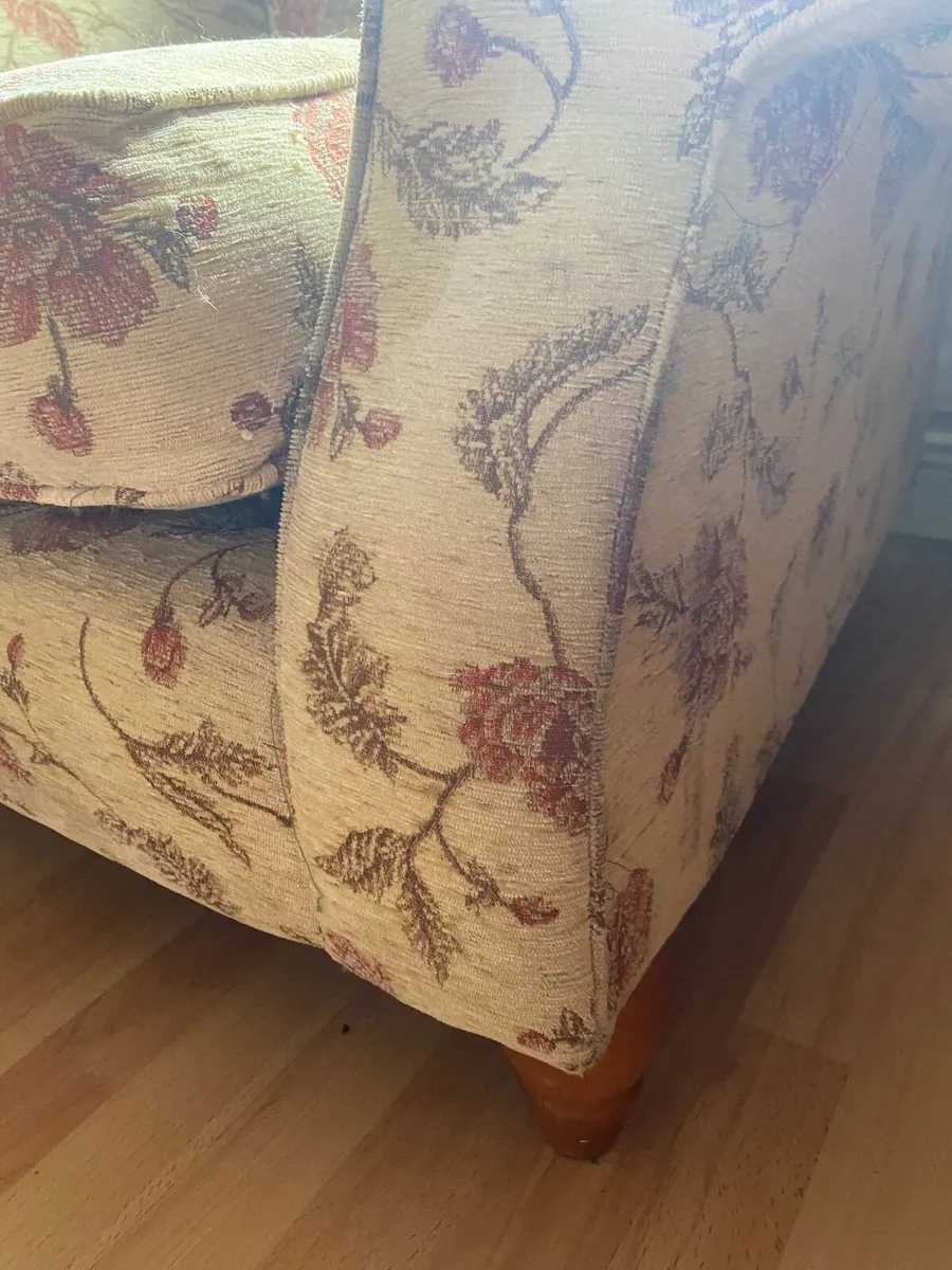 Laura Ashley armchair - Image 4