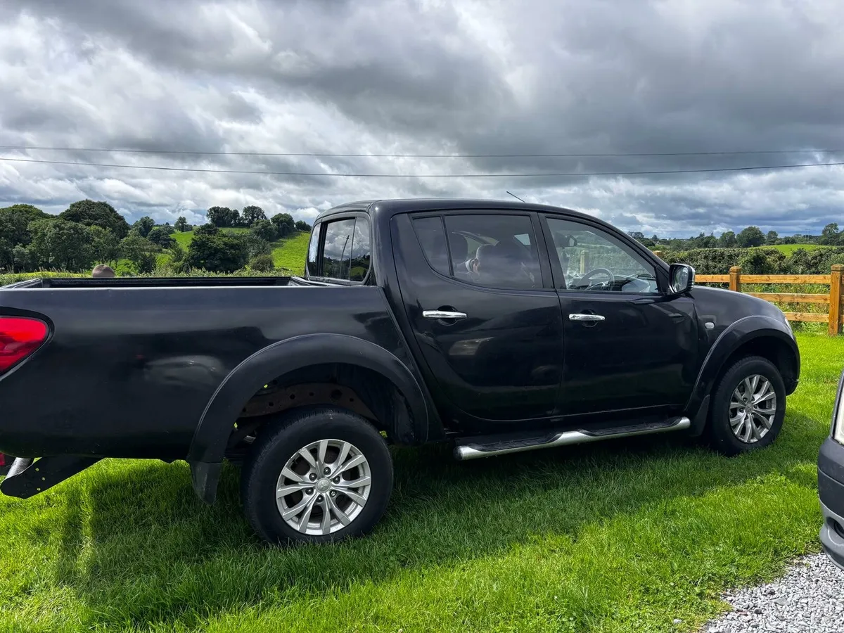 Mitsubishi l200 - Image 4
