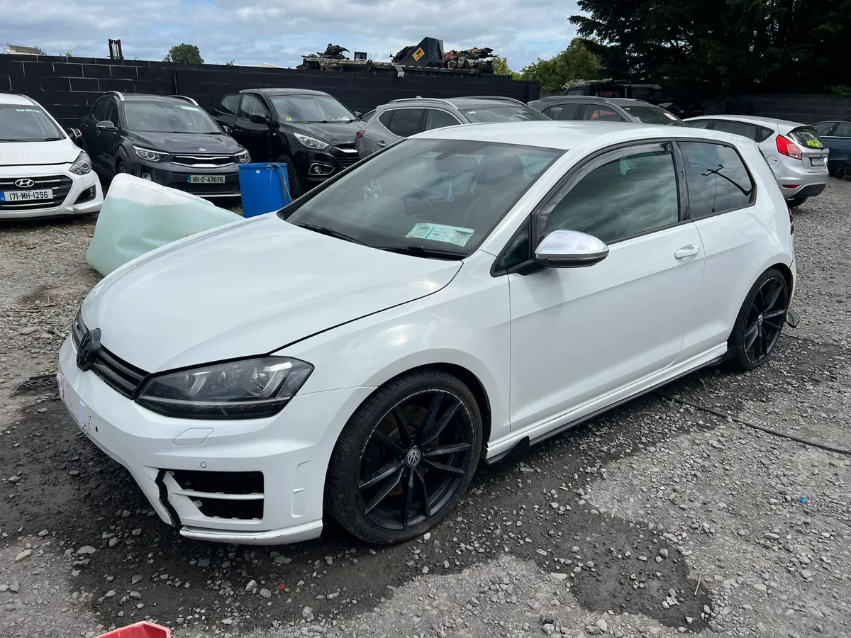 2016 Vw Golf R 2.0 Tsi 300 Bhp - Image 1