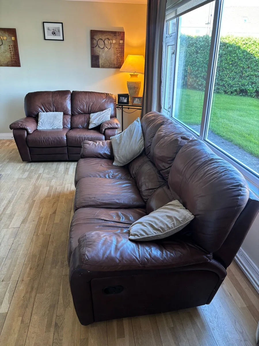 Brown Leather Recliner 3+2 - Image 1