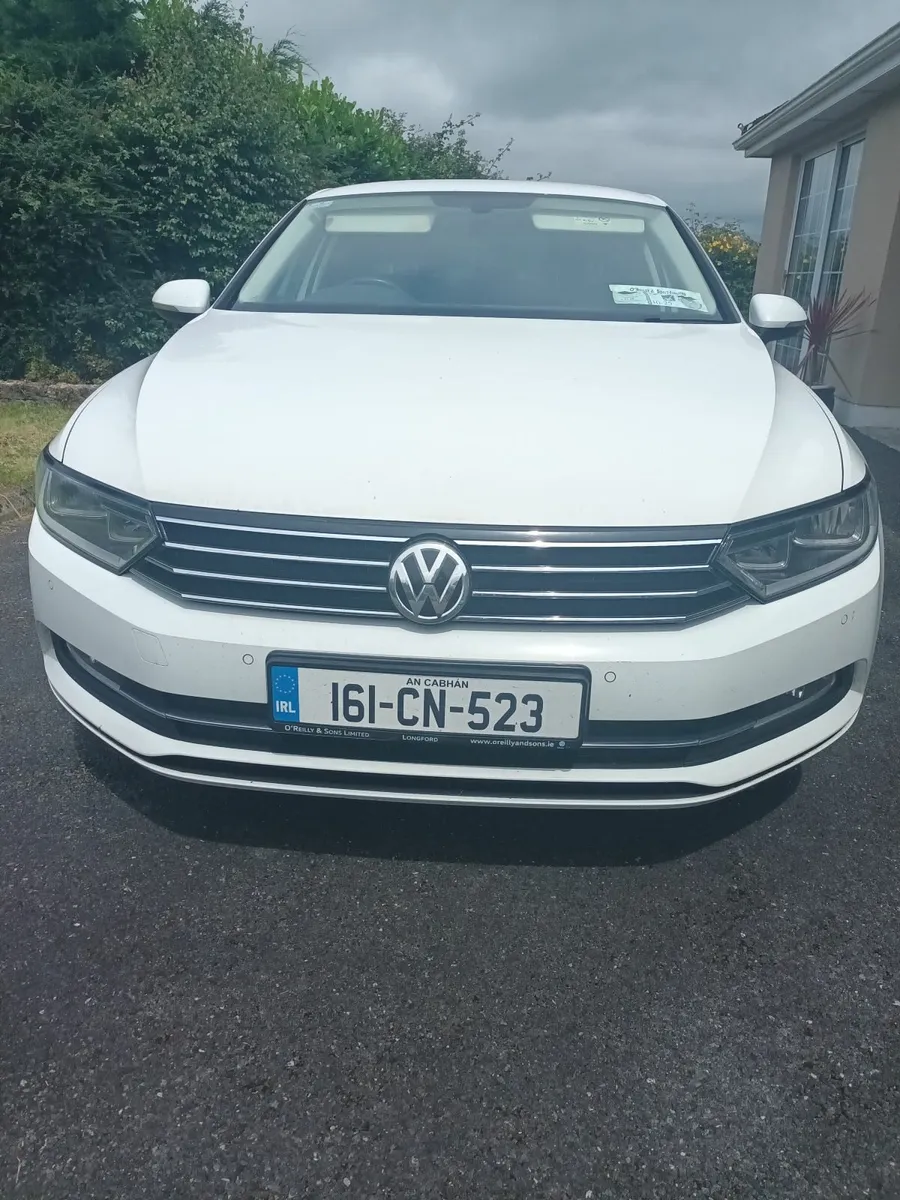 Volkswagen Passat 2016 - Image 1