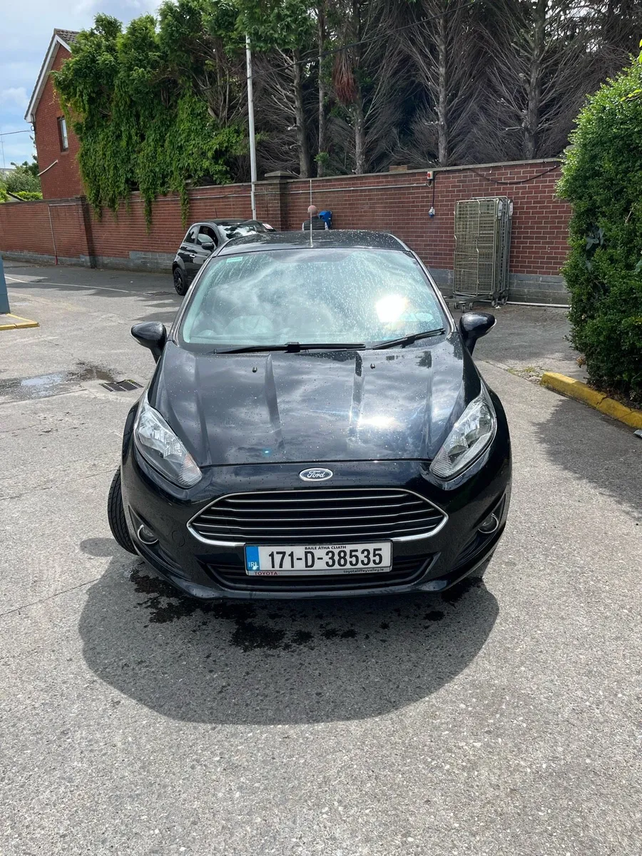 Ford Fiesta: 2017, New NCT, Low KMs, Just serviced - Image 4
