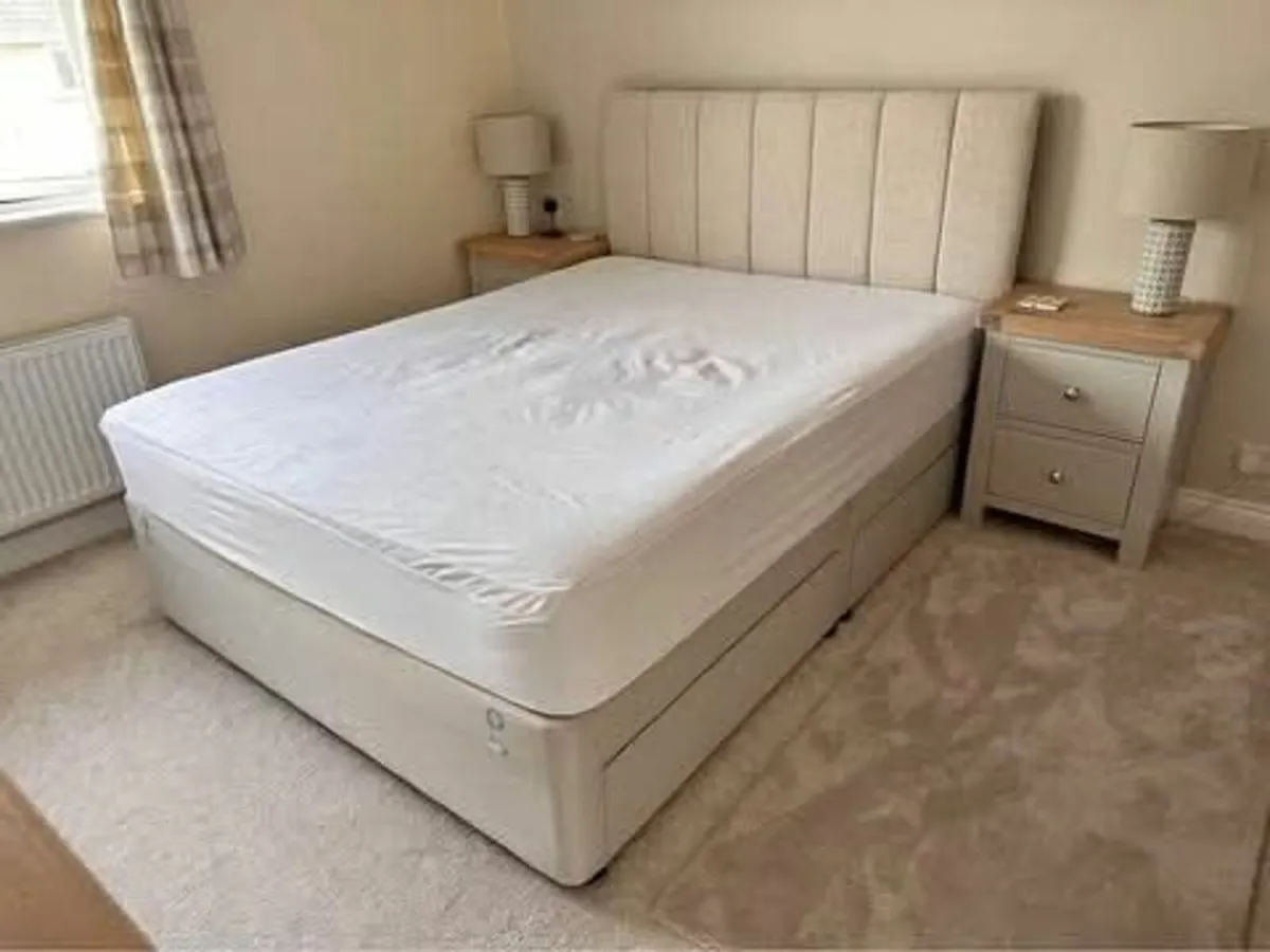 Brand New divan bed with mattress - Image 4