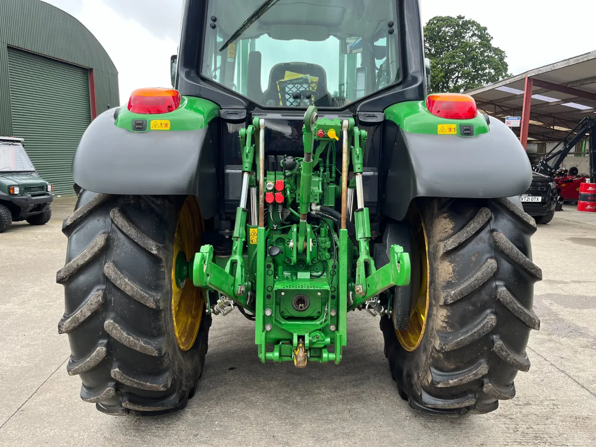 John Deere 6120M - Image 2