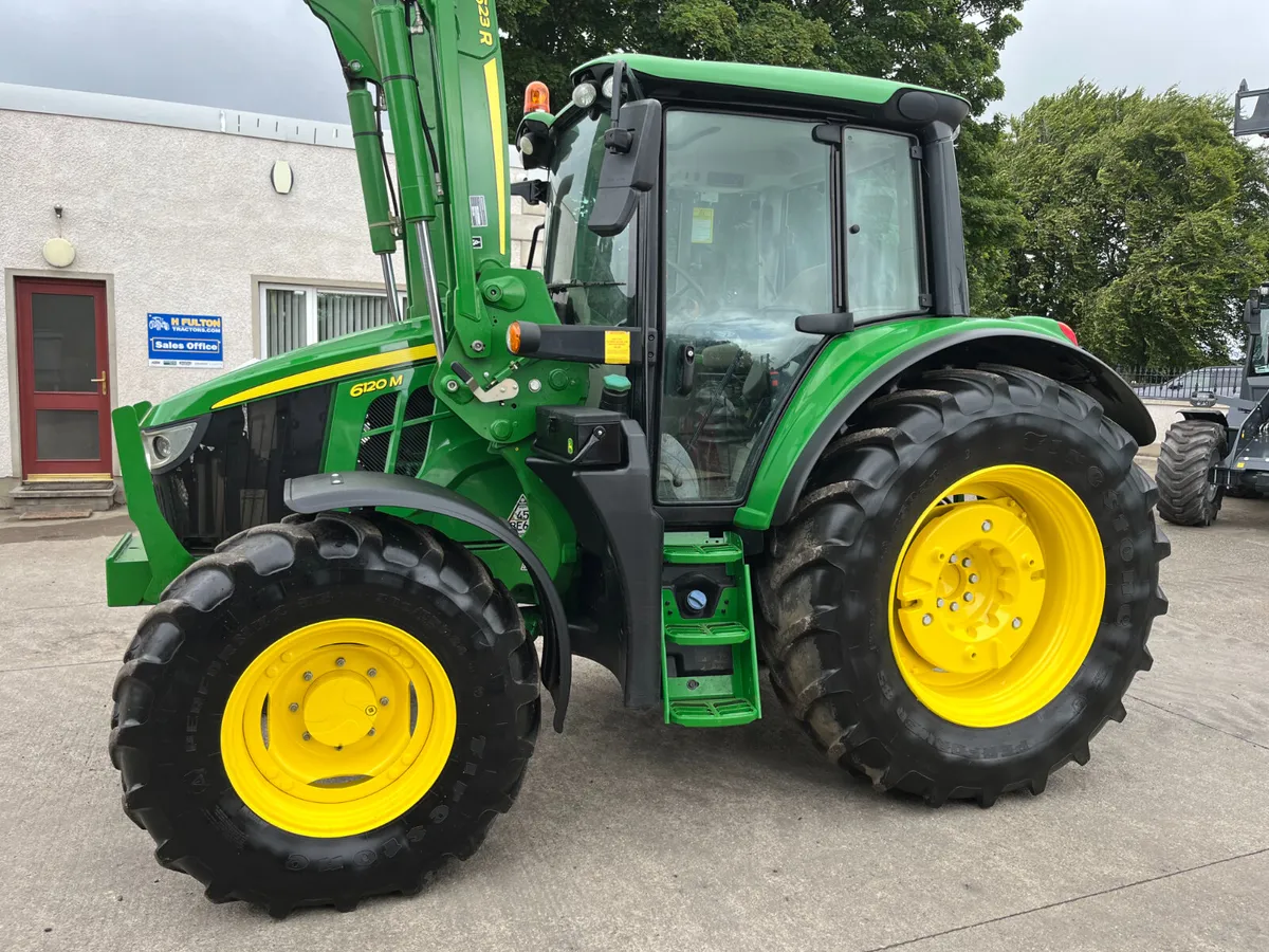 John Deere 6120M - Image 1