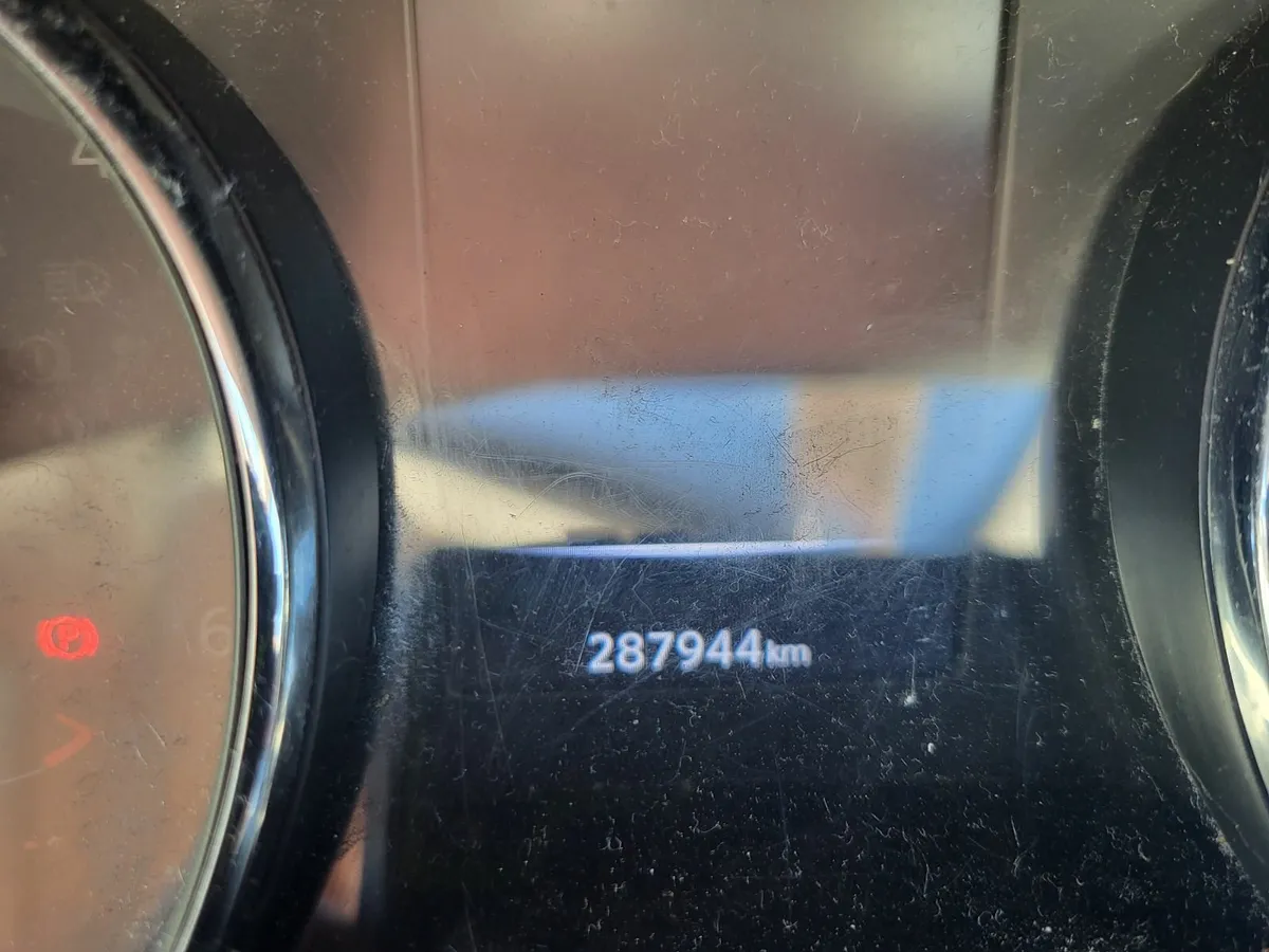 Nissan Qashqai 2015 - Image 2