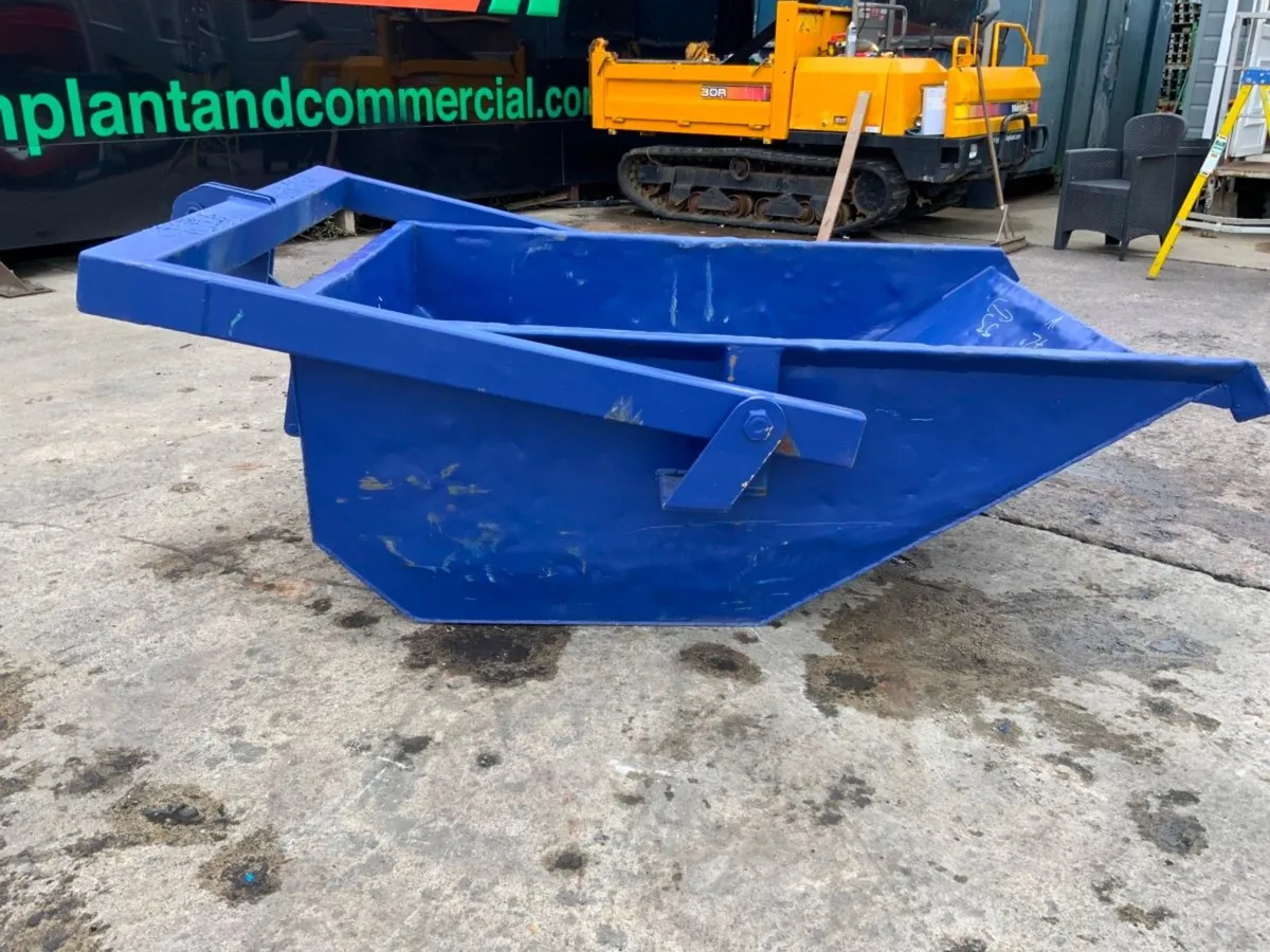 1000lt SELF TIPPING BOAT SKIP.....SITE CRANE...11 - Image 4