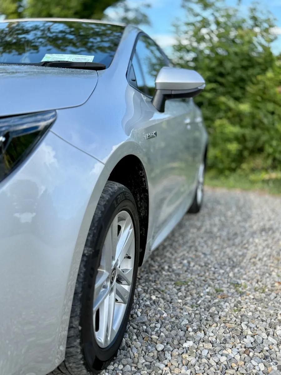 2021 Toyota Corolla 1.8 Hybrid Luna Auto - Image 4