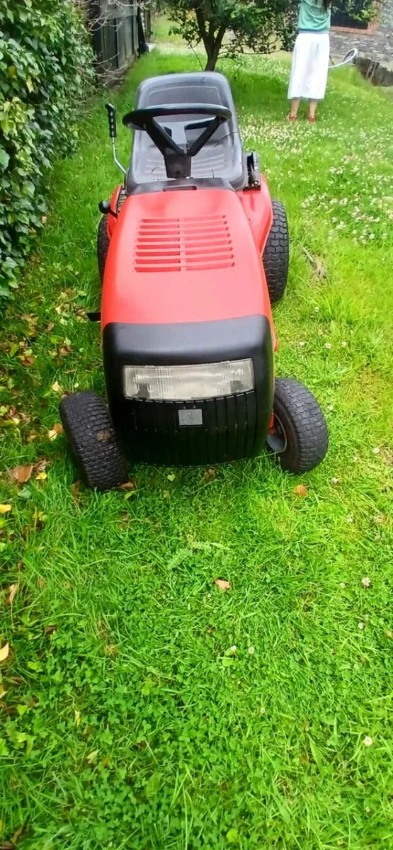 Case ride on - Image 1
