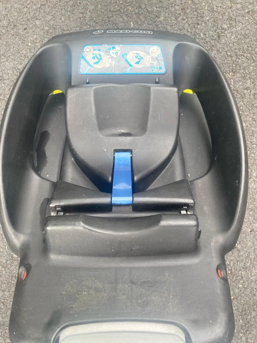 Maxi Cosi Base - Image 2