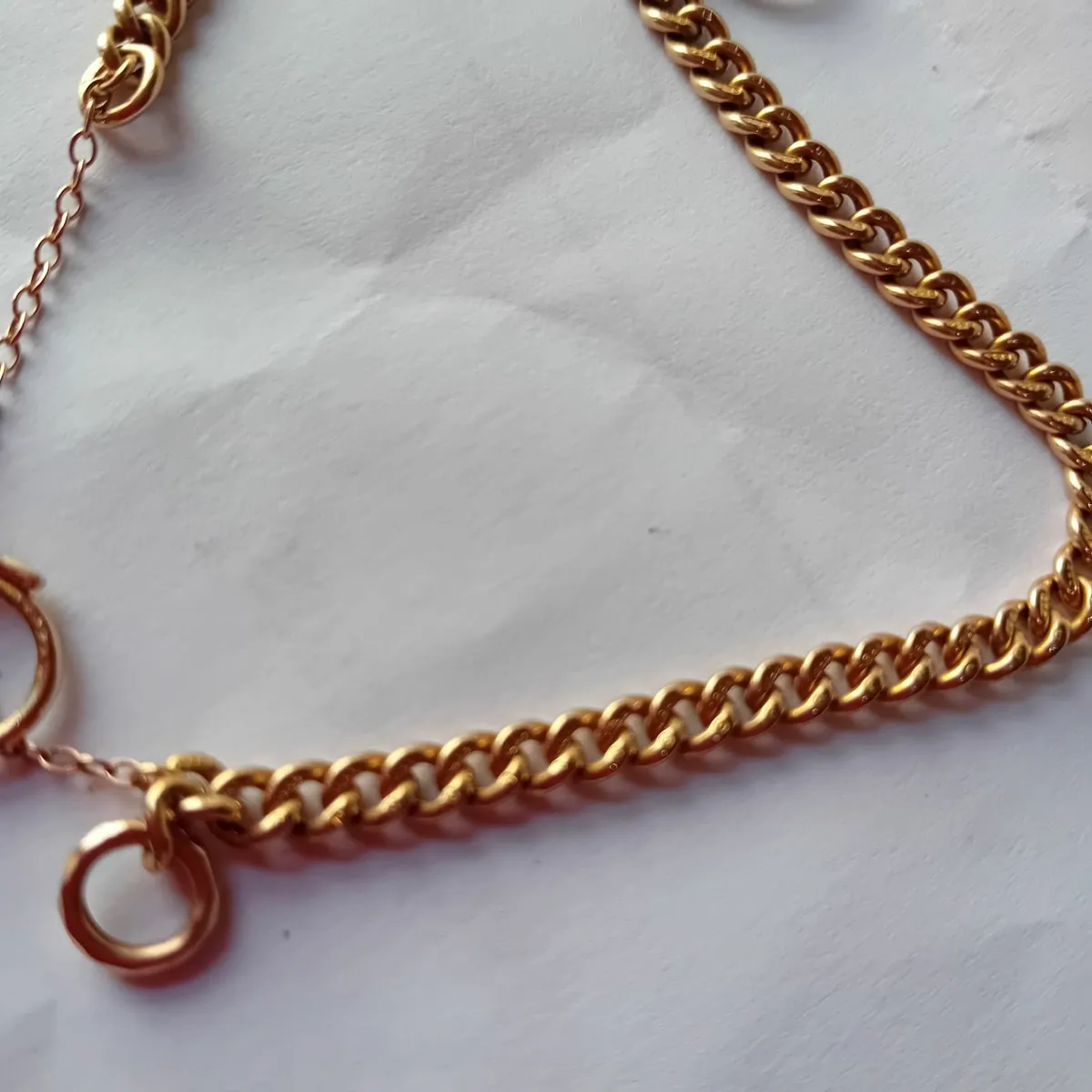 9 C T Gold Antique Bracelet - Image 1