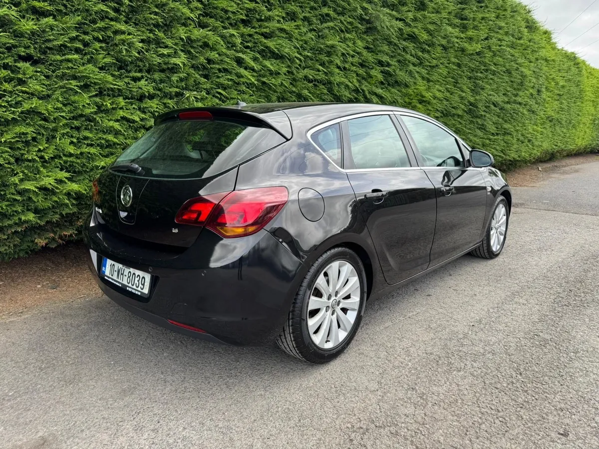 2010 Vauxhall Astra 1.6 Petrol AUTOMATIC *NCT* - Image 2