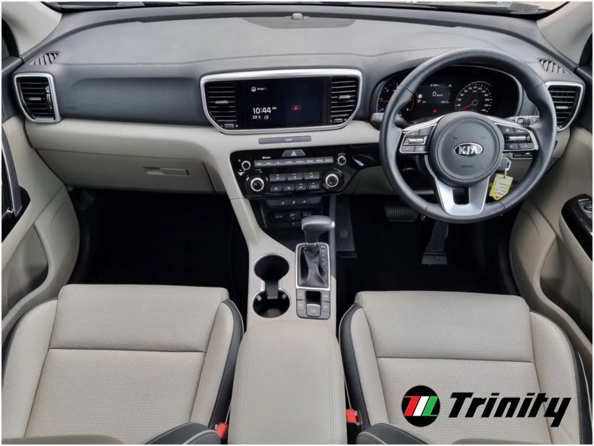 Kia Sportage K3 M-hev 1.6 Crdi Auto Trinity Skoda - Image 2