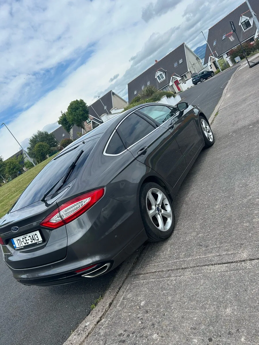 2017 Ford Mondeo 2.0 TDCi Titanium - Image 4