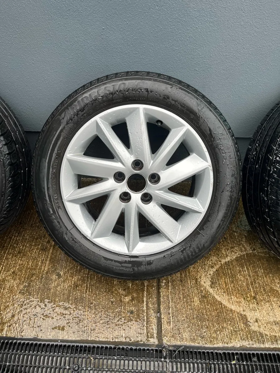 5x100 15 inch seat Ibiza wheels - Image 4