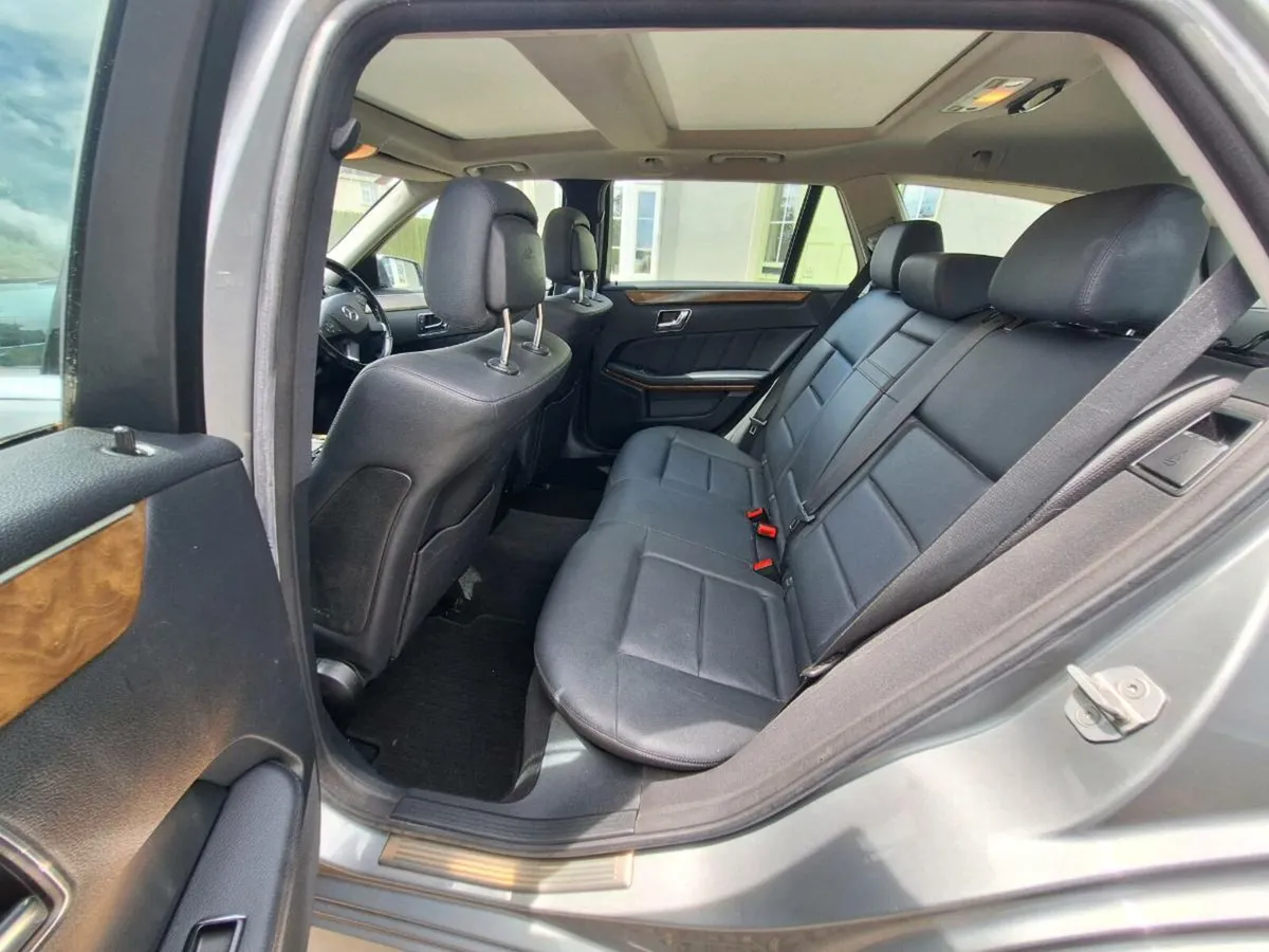 E250 ESTATE ELEGANCE DIESEL CALLS ONLY. - Image 4