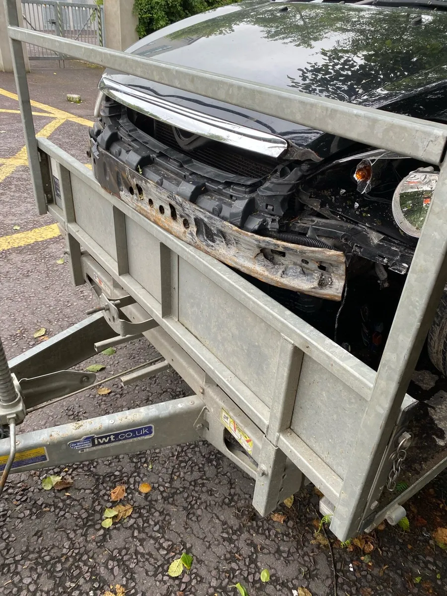 Ford focus for breaking or repair - Image 4