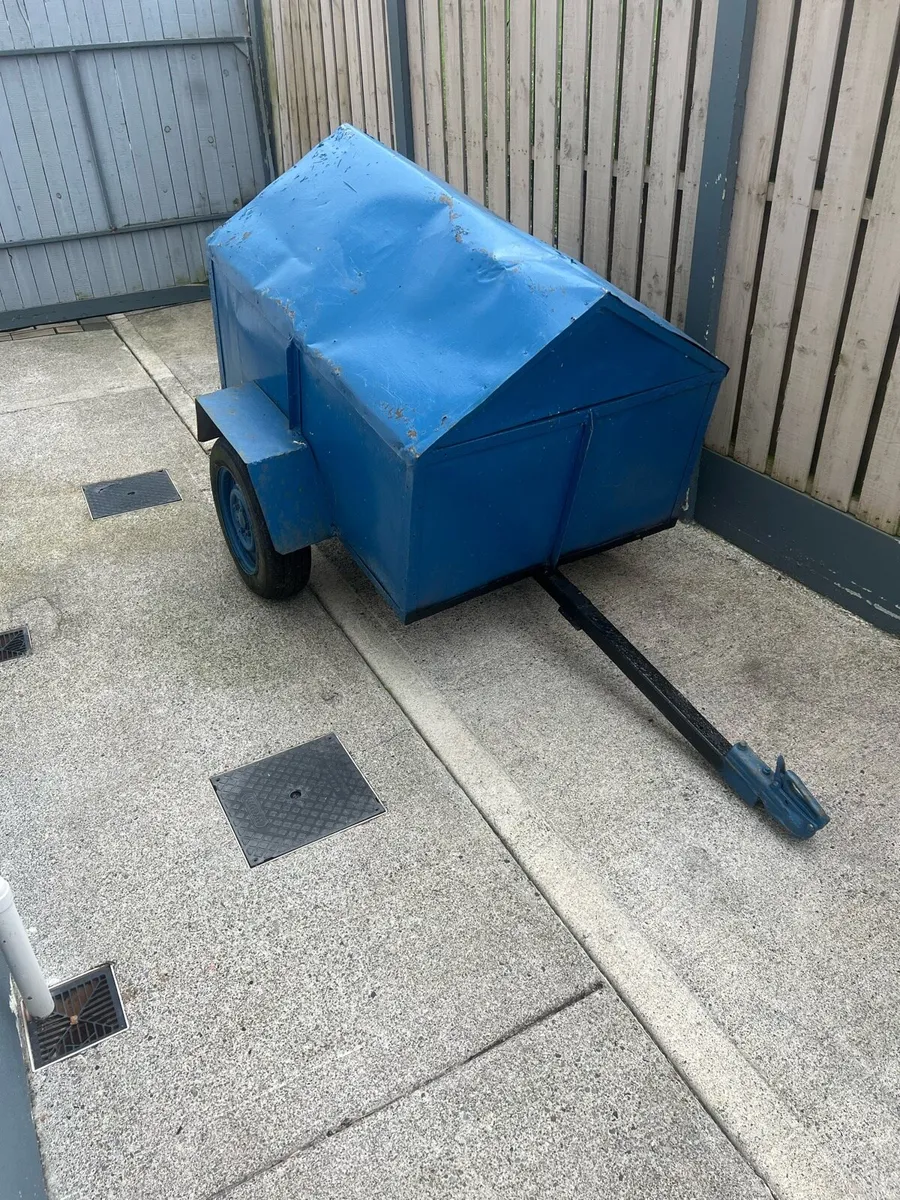 Dog trailer - Image 1