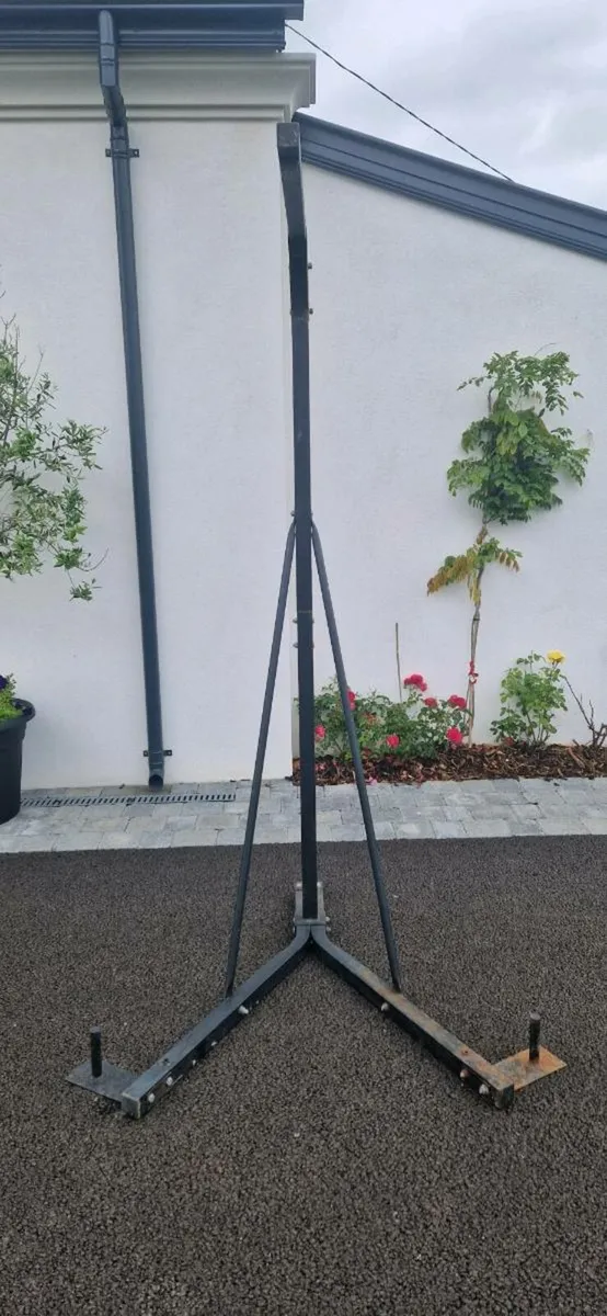 Heavy Duty Punch Bag Stand – Freestanding - Image 2