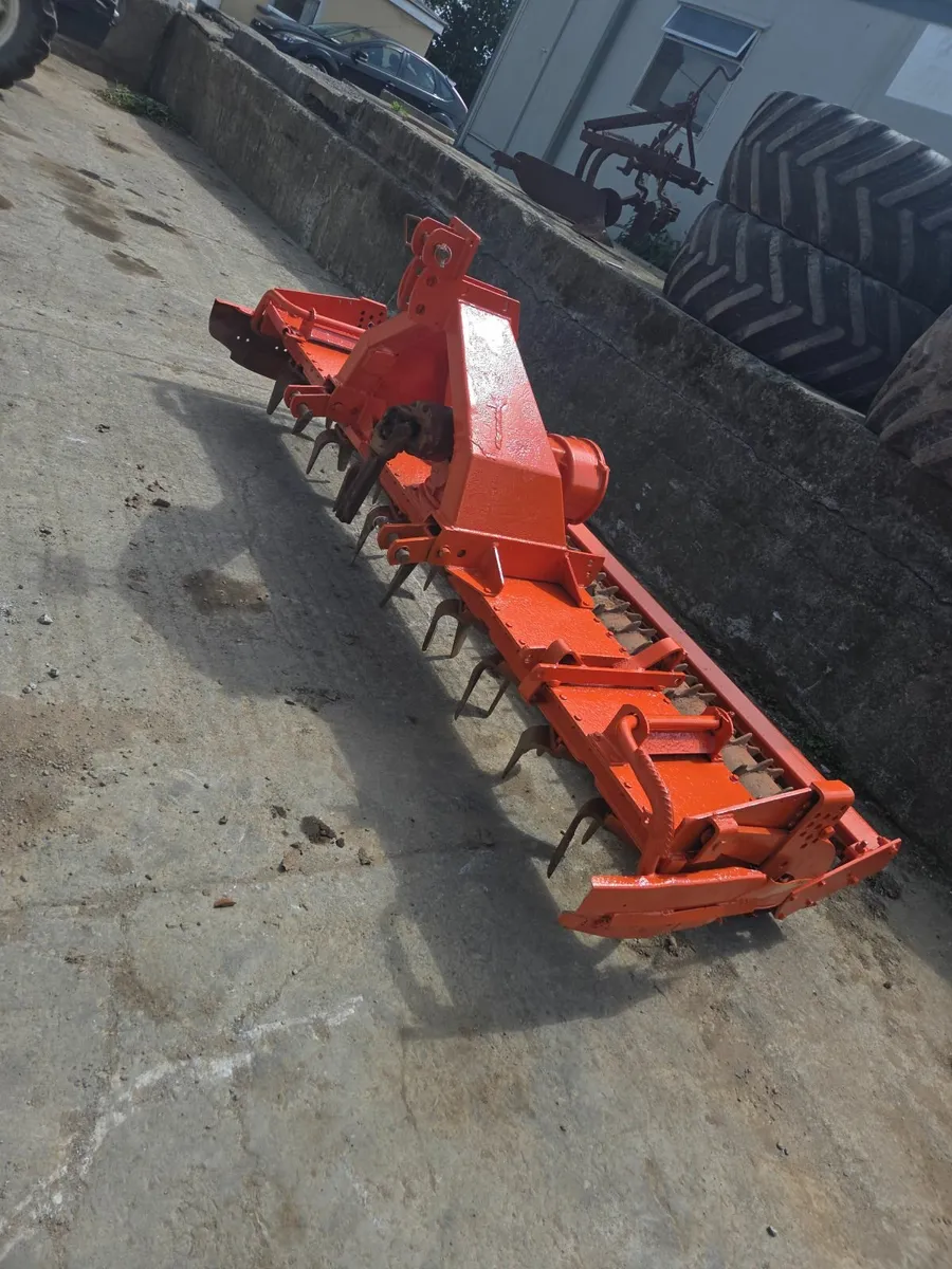 Kuhn Power harrow - Image 1