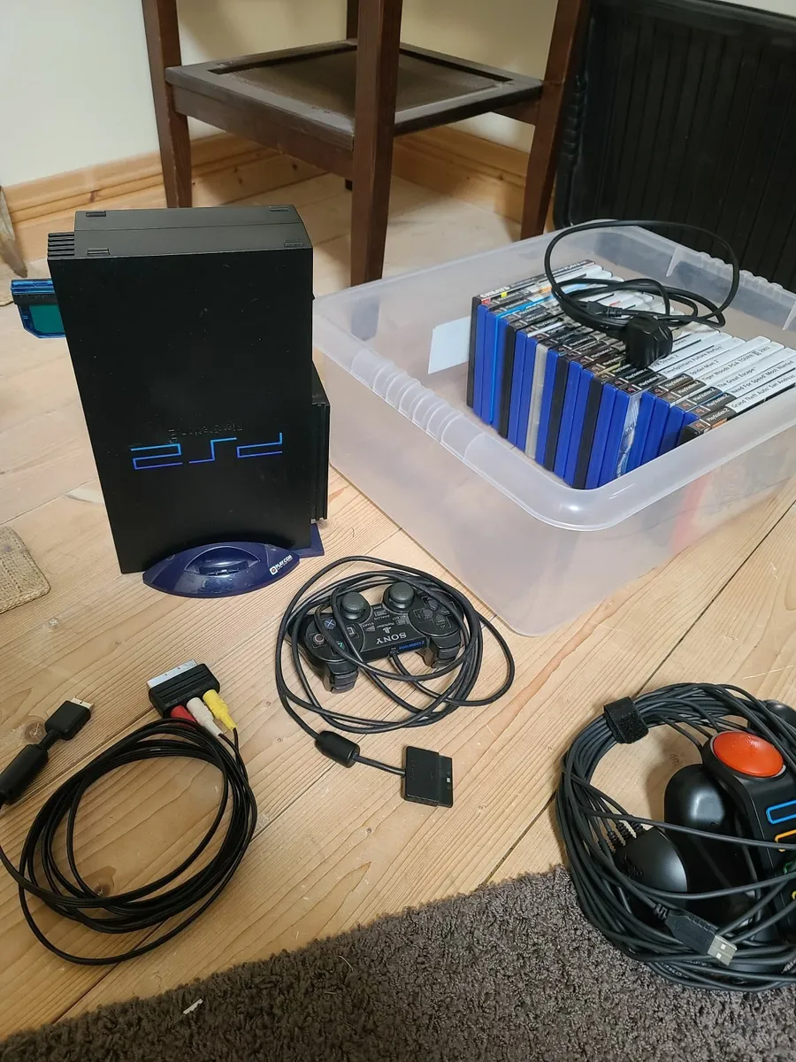 PLAYSTATION PS2 - Image 1