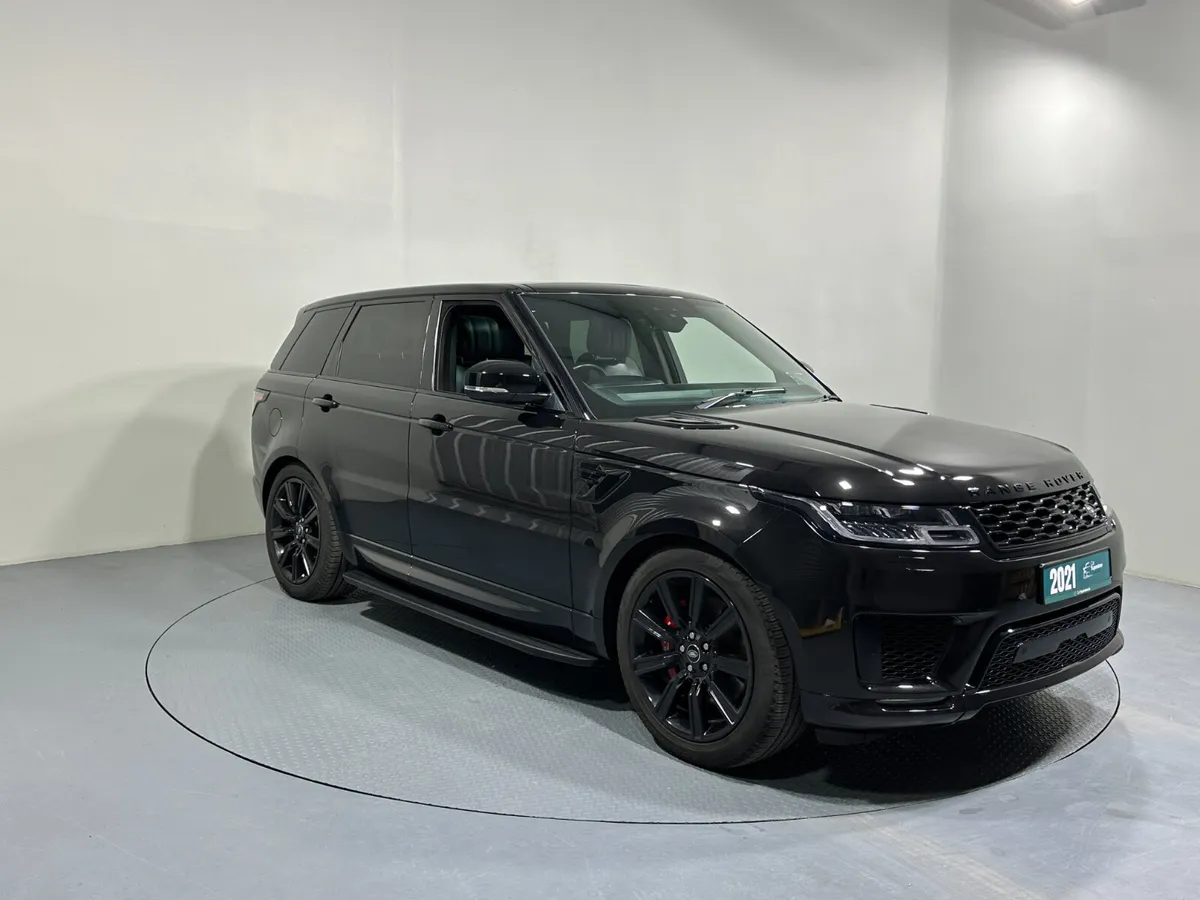 Land Rover Range Rover HSE Dynamic 2022 - Image 1