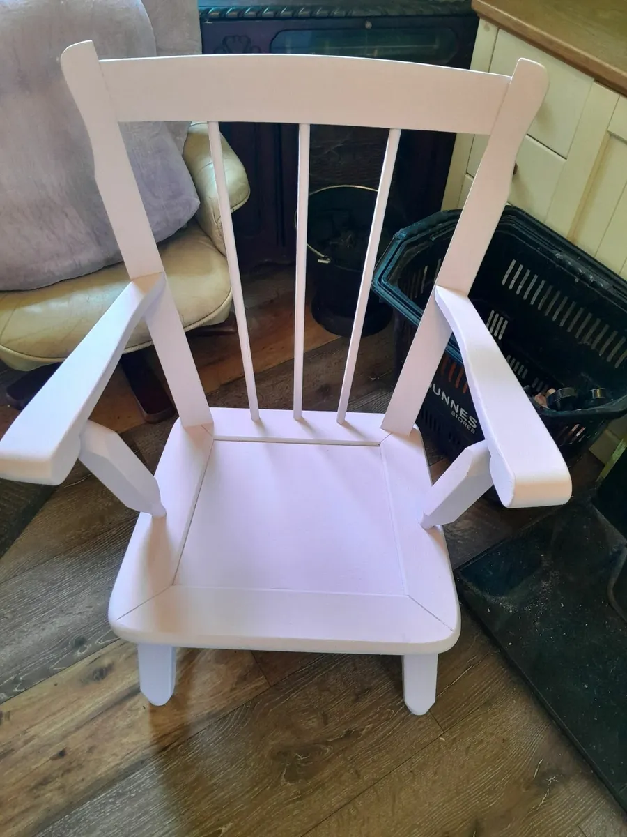 chair - Image 4