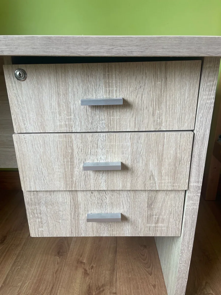 Study Desk - Image 2