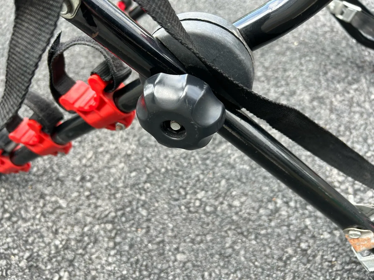 3 Bike Rack - Image 2