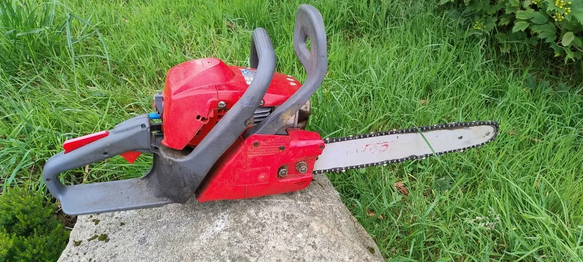 Efco Chainsaw - Image 2