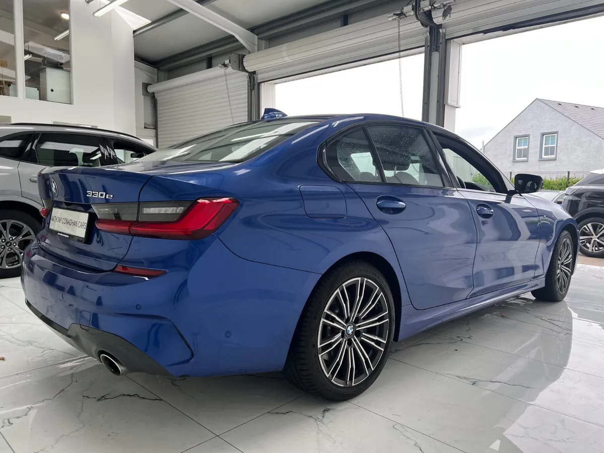 BMW 3-Series 2020 330E MSPORT - Image 3