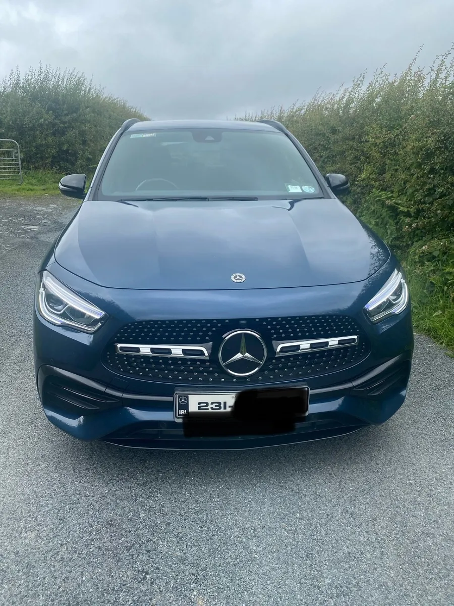 Mercedes-Benz GLA 2023 - Image 1