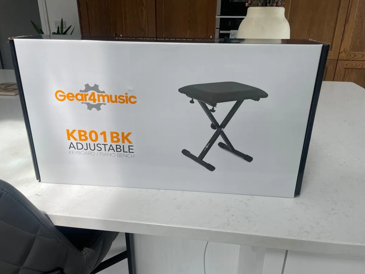 Brand new Piano bench for sale - Image 1