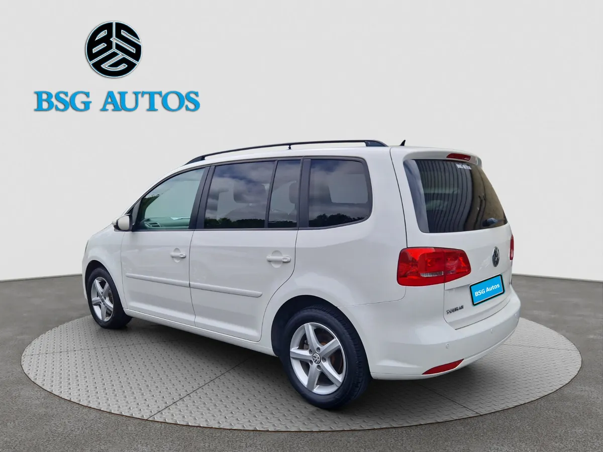 2013 VOLKSWAGEN TOURAN ** 7 SEATER** AUTOMATIC - Image 4