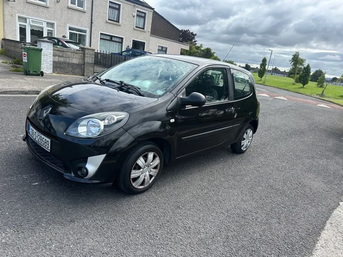 2008 Renault Twingo NCTED MINT - Image 3