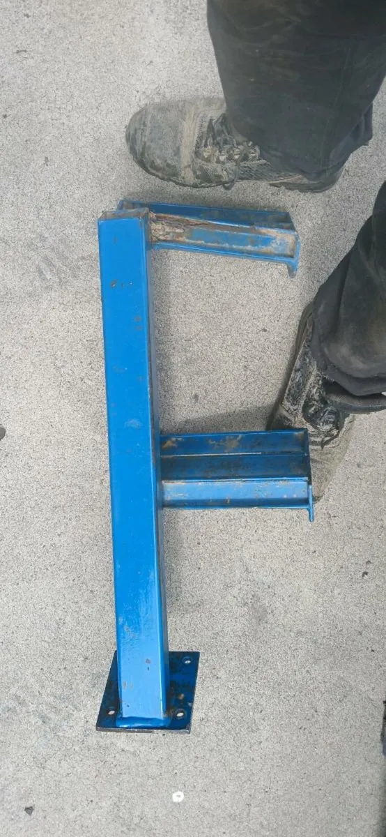 Steps for FORD 5110, 5610, 6610, 7610 LP Cab - Image 2