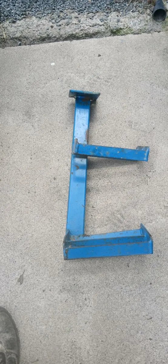 Steps for FORD 5110, 5610, 6610, 7610 LP Cab - Image 1