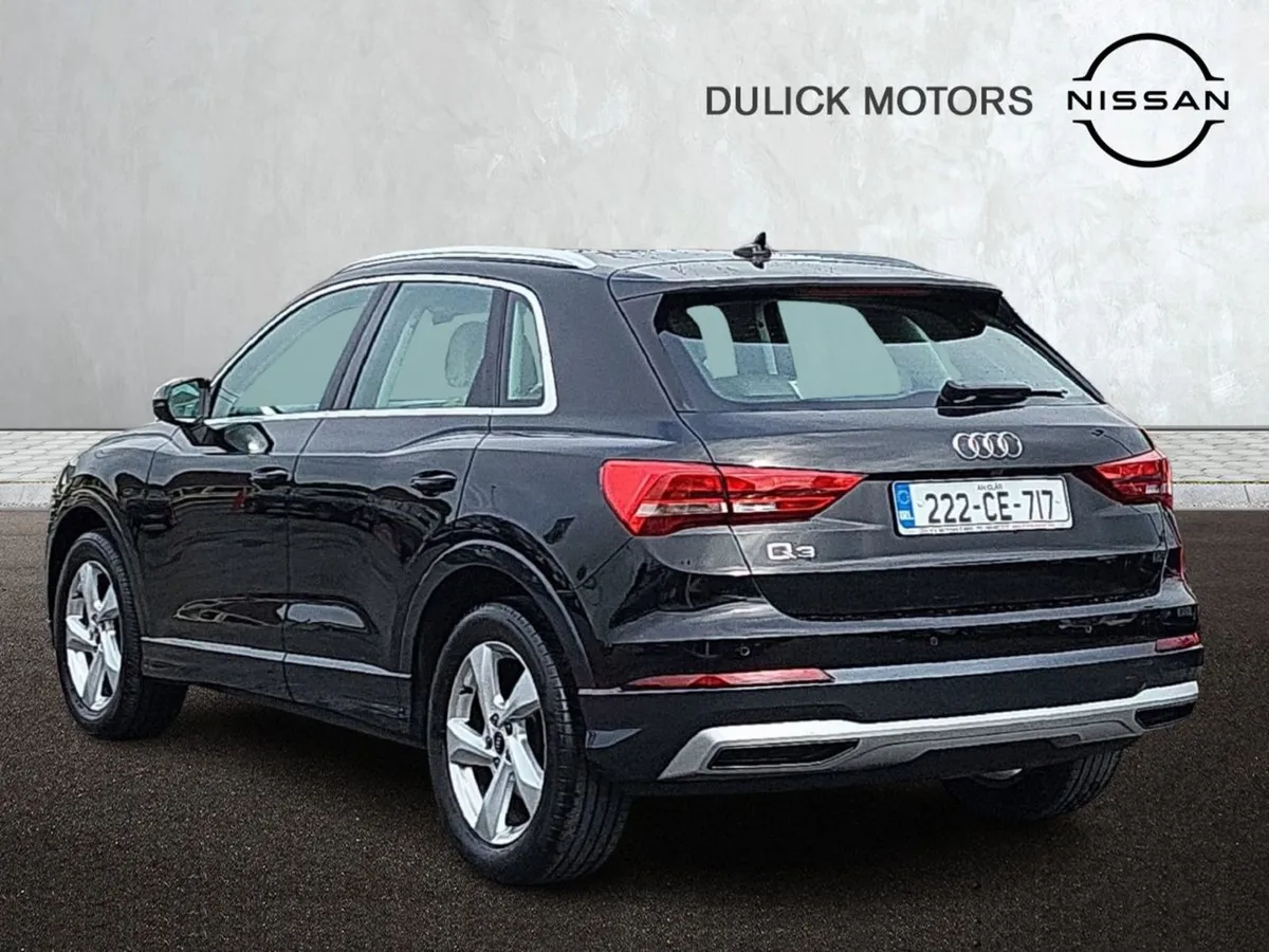Audi Q3 35 Tfsi 150HP SE - Image 2
