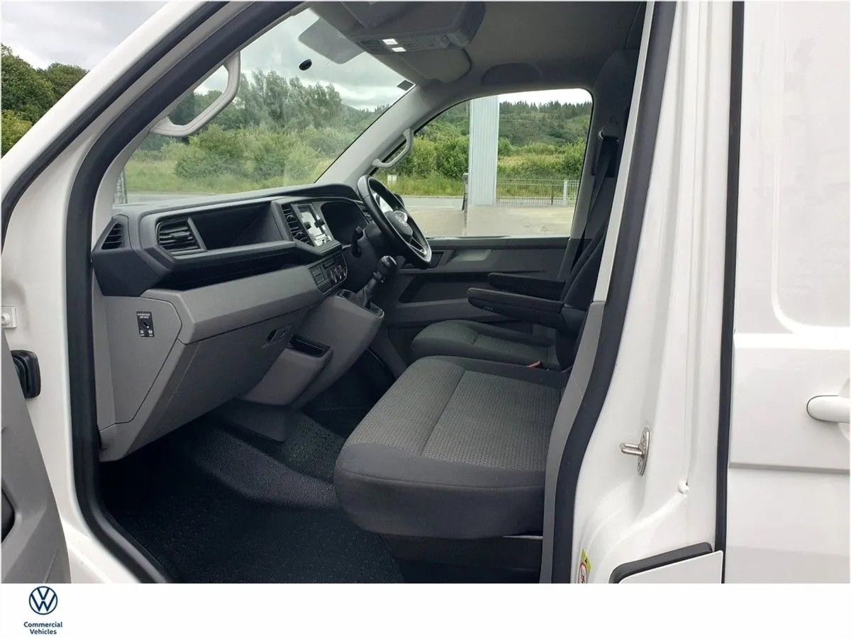 Volkswagen Transporter  299 P/m  Trendline SWB 10 - Image 4