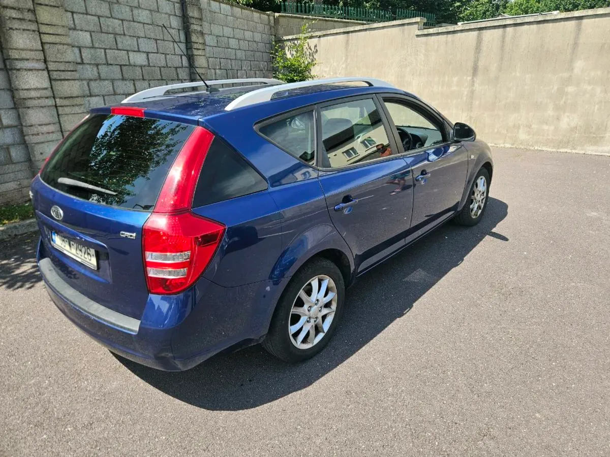 KIA CEED 1.6 DIESEL ⛽️ AUTOMATIC - Image 4