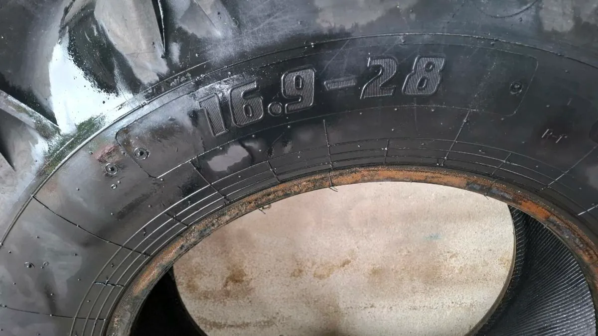 Tyres - Image 3