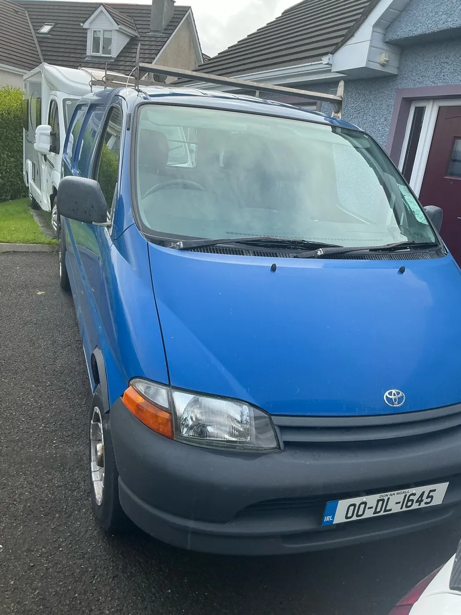 Toyota Hiace - Image 1