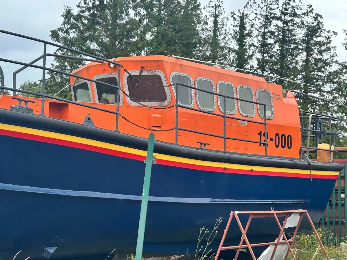 Boat - Image 2