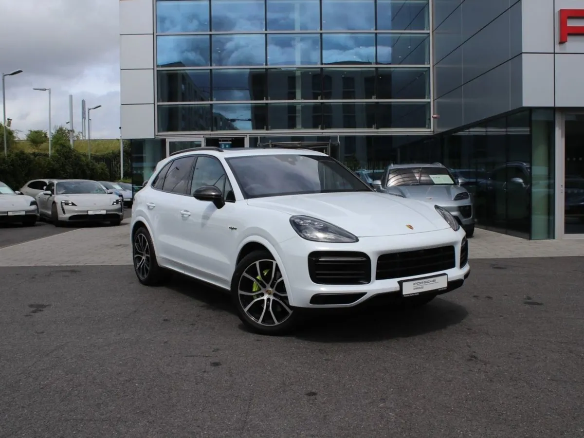 Porsche Cayenne E-hybrid - Image 1