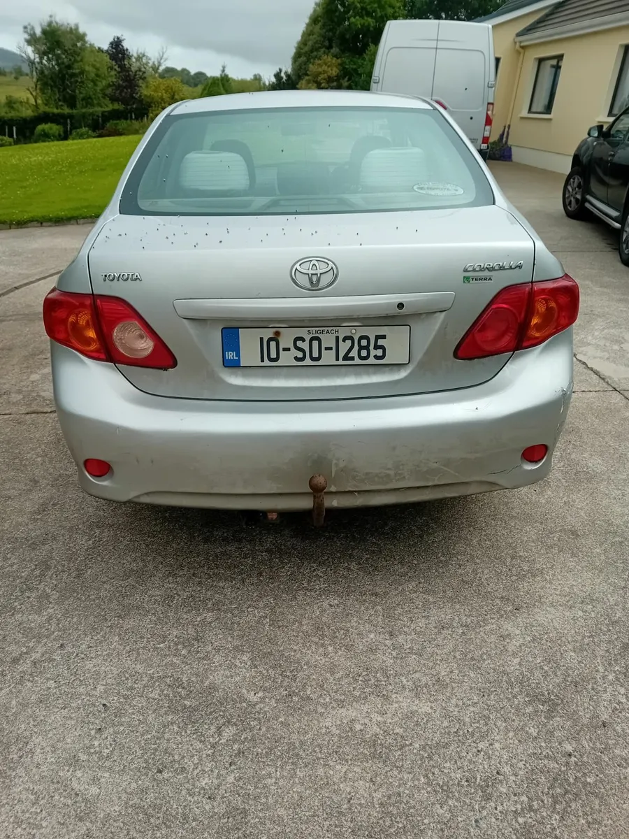 Toyota Corolla 2010 - Image 3