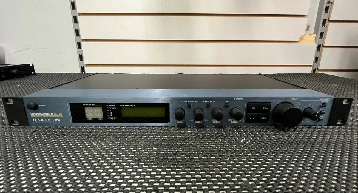 TC Helicon Voiceworks Plus Rack Unit - Image 2