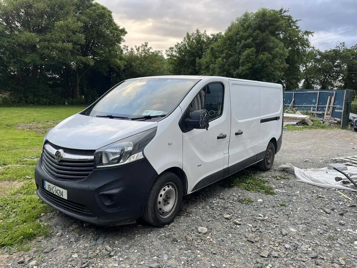 2015 Vauxhall Vivaro - Image 2