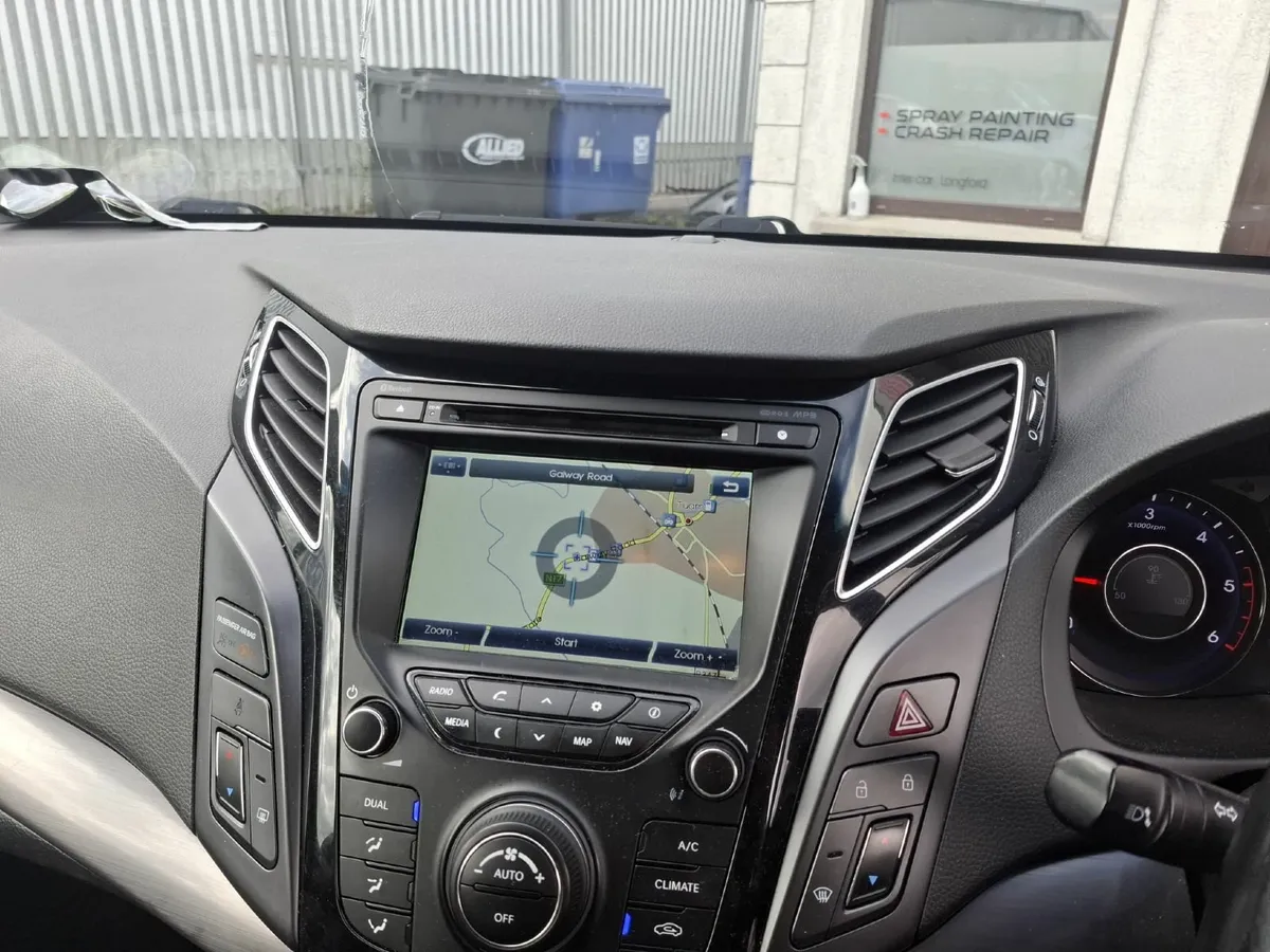 Hyundai i40 2013 - Image 2