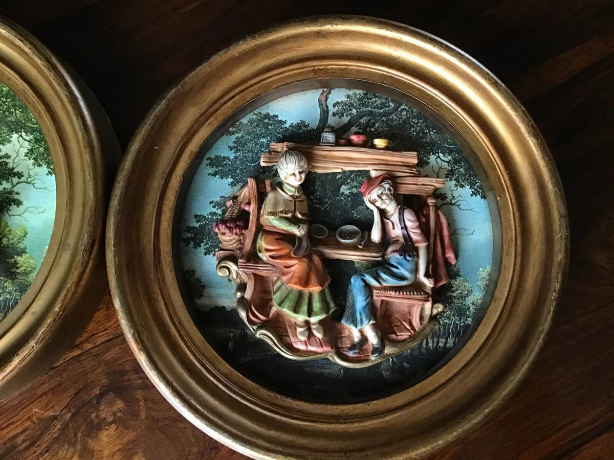 Pr. vintage Italian 12” 3D Relief Gold Plaques - Image 2